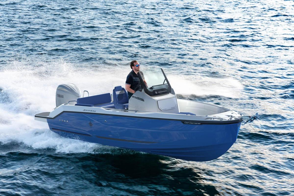 Jeanneau, Import Auf Lager in der EU — Foto 1 | AMECAR Jeanneau, Import Auf Lager in der EU — Foto 1