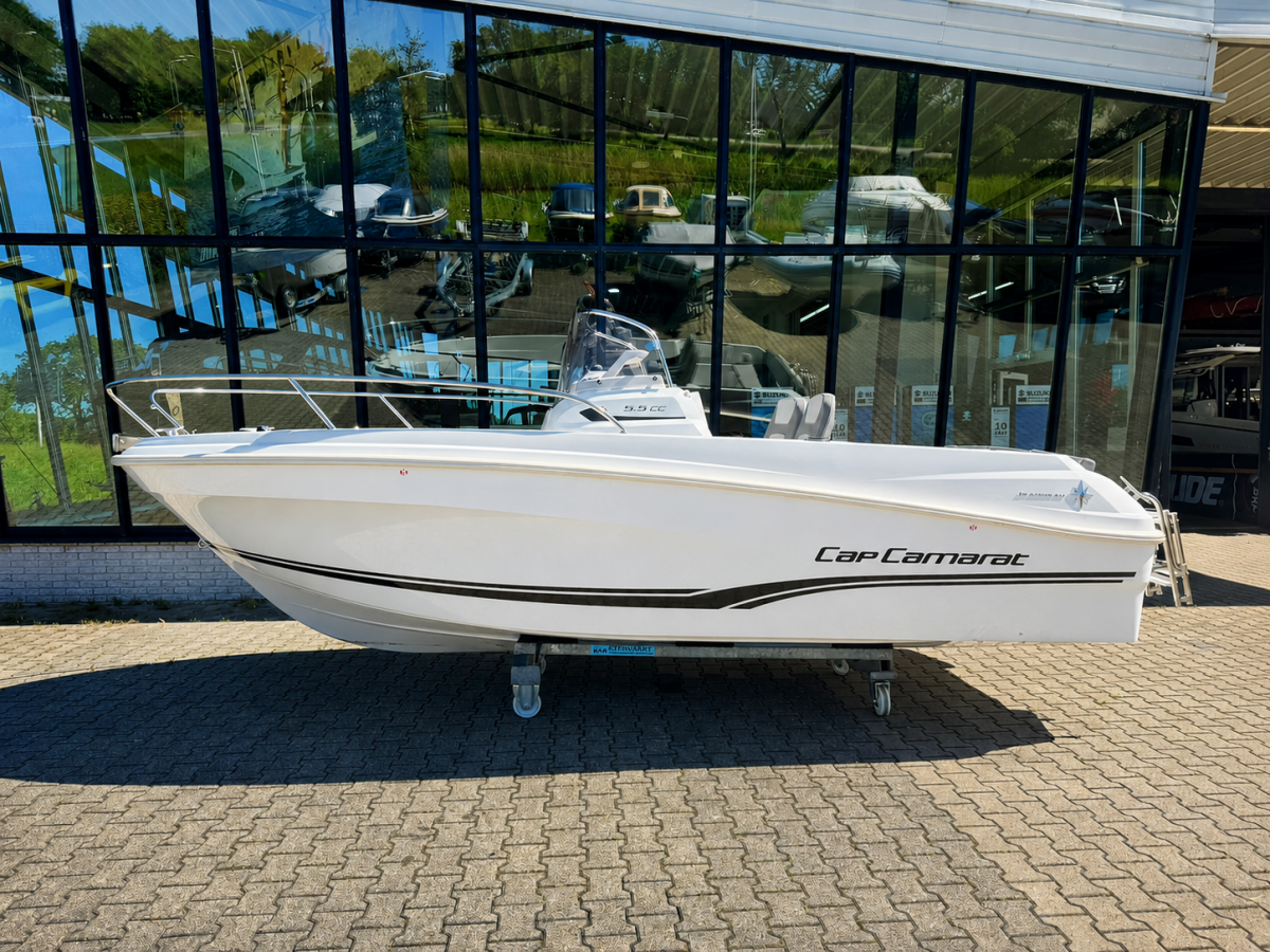 Jeanneau, Import Auf Lager in der EU — Foto 1 | AMECAR Jeanneau, Import Auf Lager in der EU — Foto 1