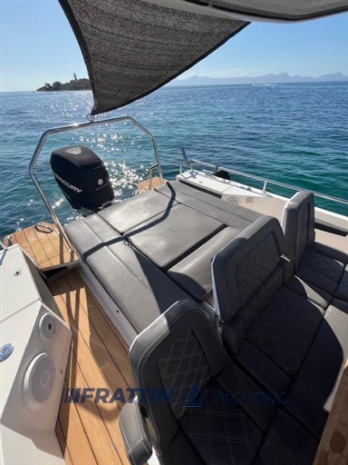 2016 Axopar, Import Auf Lager in der EU — Foto 9 z 20