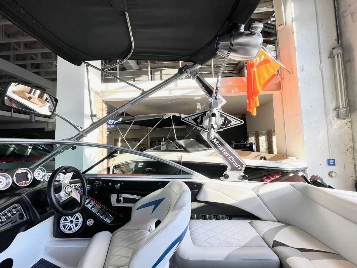 2009 MasterCraft X2, Import Auf Lager in der EU — Foto 12 z 20