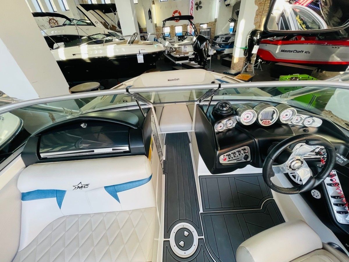 2009 MasterCraft X2, Import Auf Lager in der EU — Foto 14 z 20