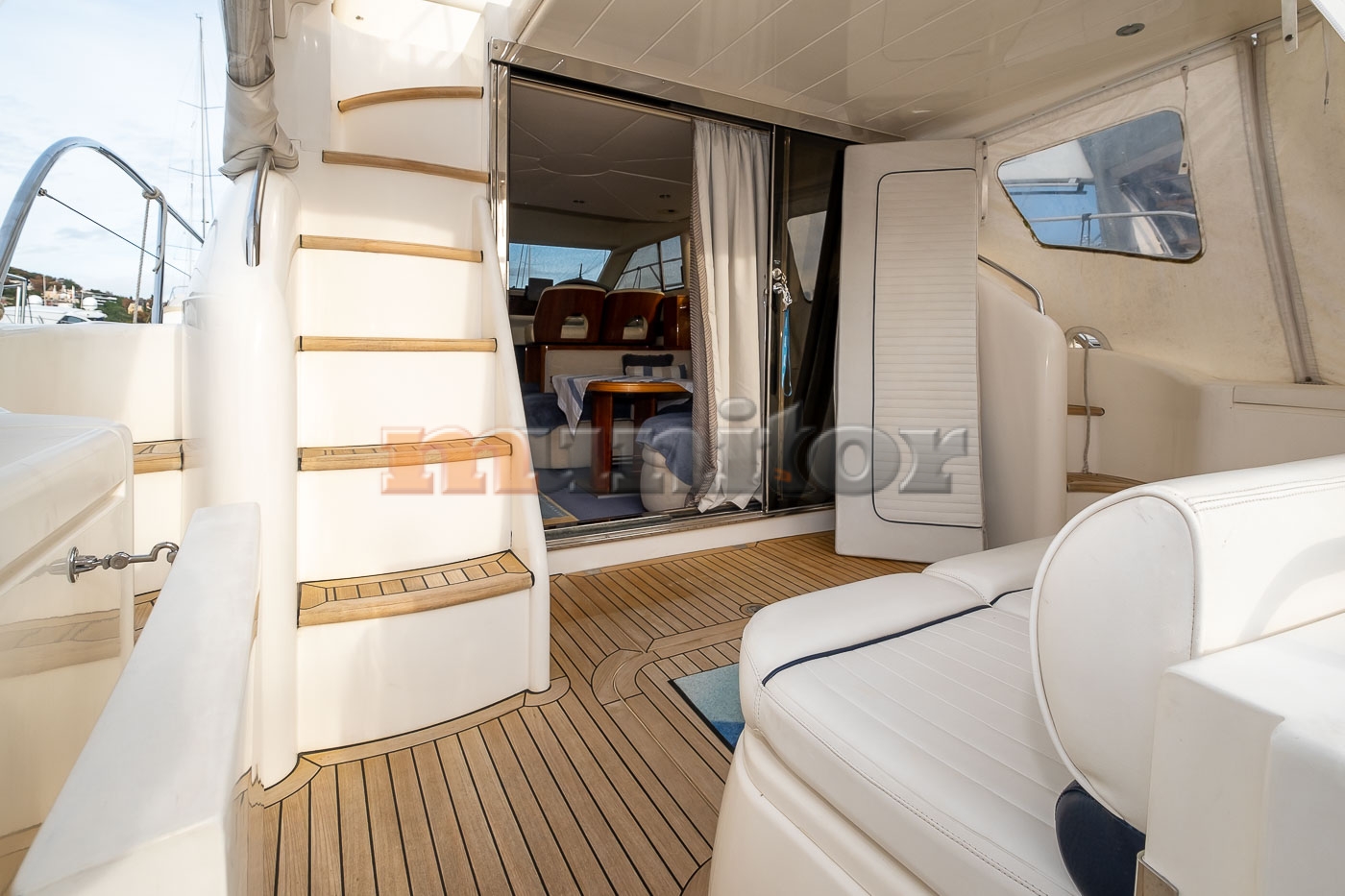 2000 Princess, Import Auf Lager in der EU — Foto 4 z 14