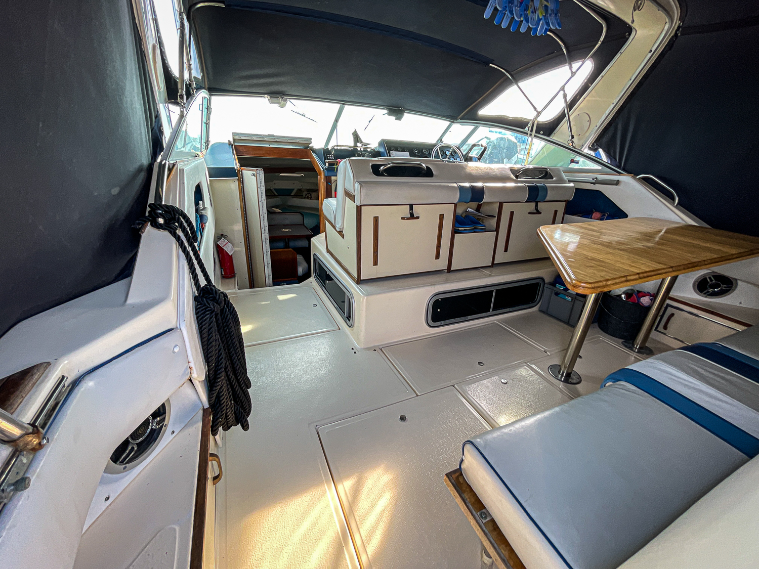 1989 Sea Ray, Import Auf Lager in der EU — Foto 3 z 11