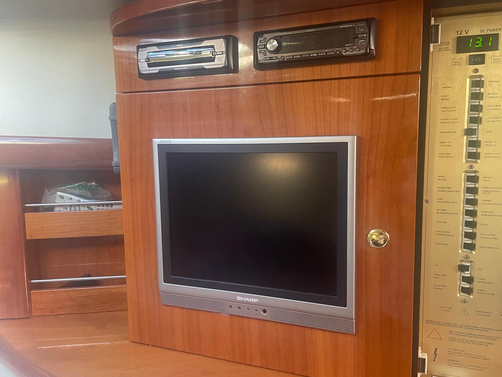 2005 Cranchi, Import Auf Lager in der EU — Foto 14 z 20