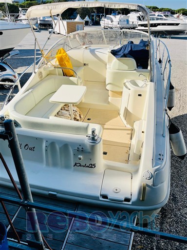 2001 Cranchi, Import Auf Lager in der EU — Foto 1 | AMECAR 2001 Cranchi, Import Auf Lager in der EU — Foto 1