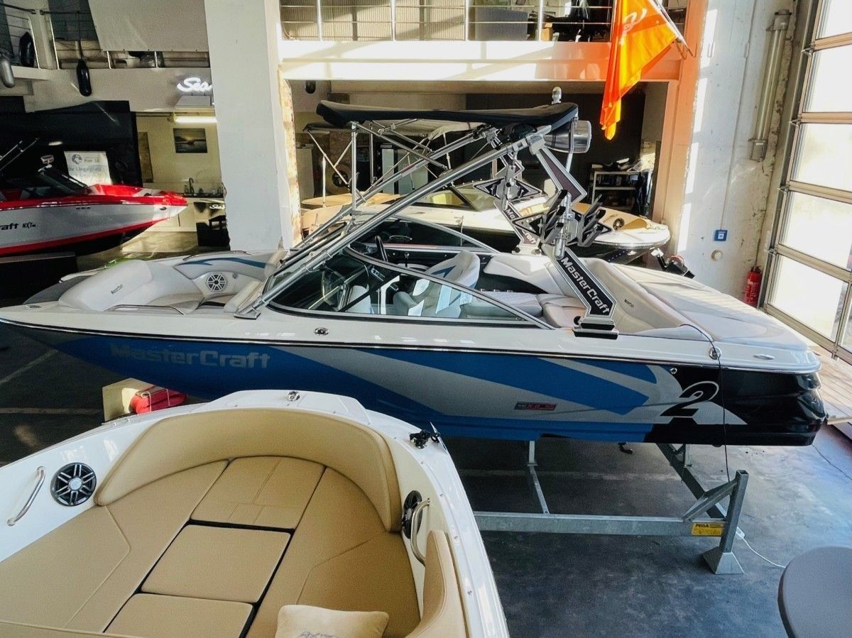 2009 MasterCraft X2, Import Auf Lager in der EU — Foto 16 z 20