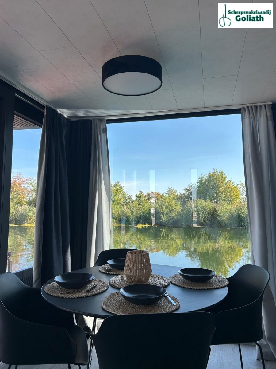 Lakelife Houseboat One Off XL PLUS, Import Auf Lager in der EU — Foto 16 z 20