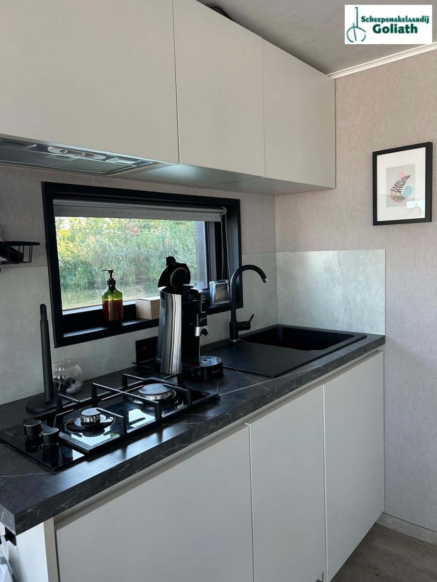 Lakelife Houseboat One Off XL PLUS, Import Auf Lager in der EU — Foto 9 z 20