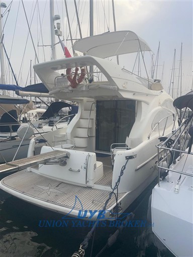 2001 Azimut Caterpillar 3126 DITA, Import Auf Lager in der EU — Foto 1 | AMECAR 2001 Azimut Caterpillar 3126 DITA, Import Auf Lager in der EU — Foto 1