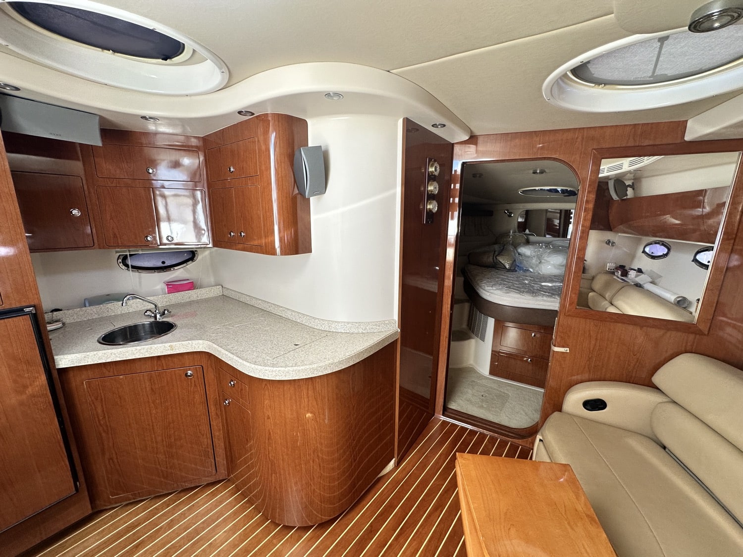 Regal, Import Auf Lager in der EU — Foto 11 z 18