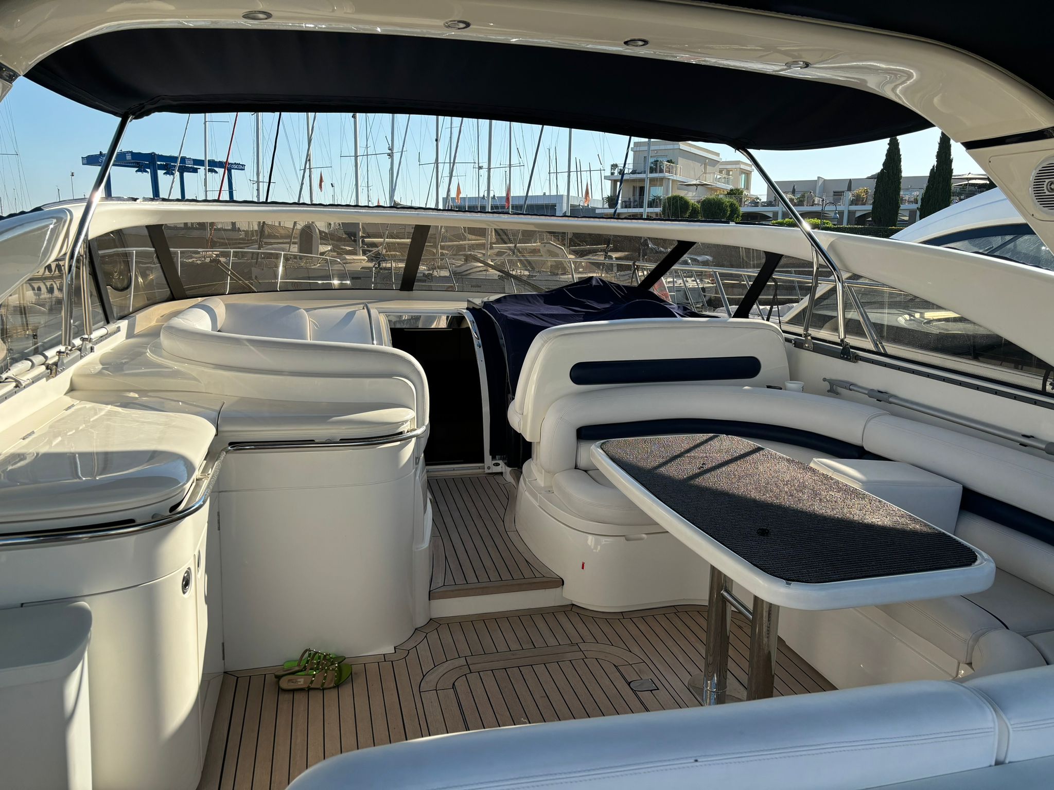 2001 Princess, Import Auf Lager in der EU — Foto 4 z 8