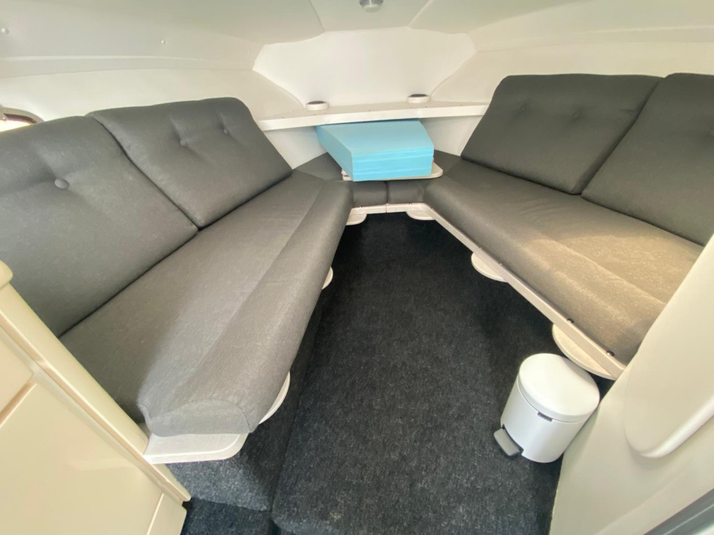 Sunseeker Mohawk 29, Import Auf Lager in der EU — Foto 3 z 10