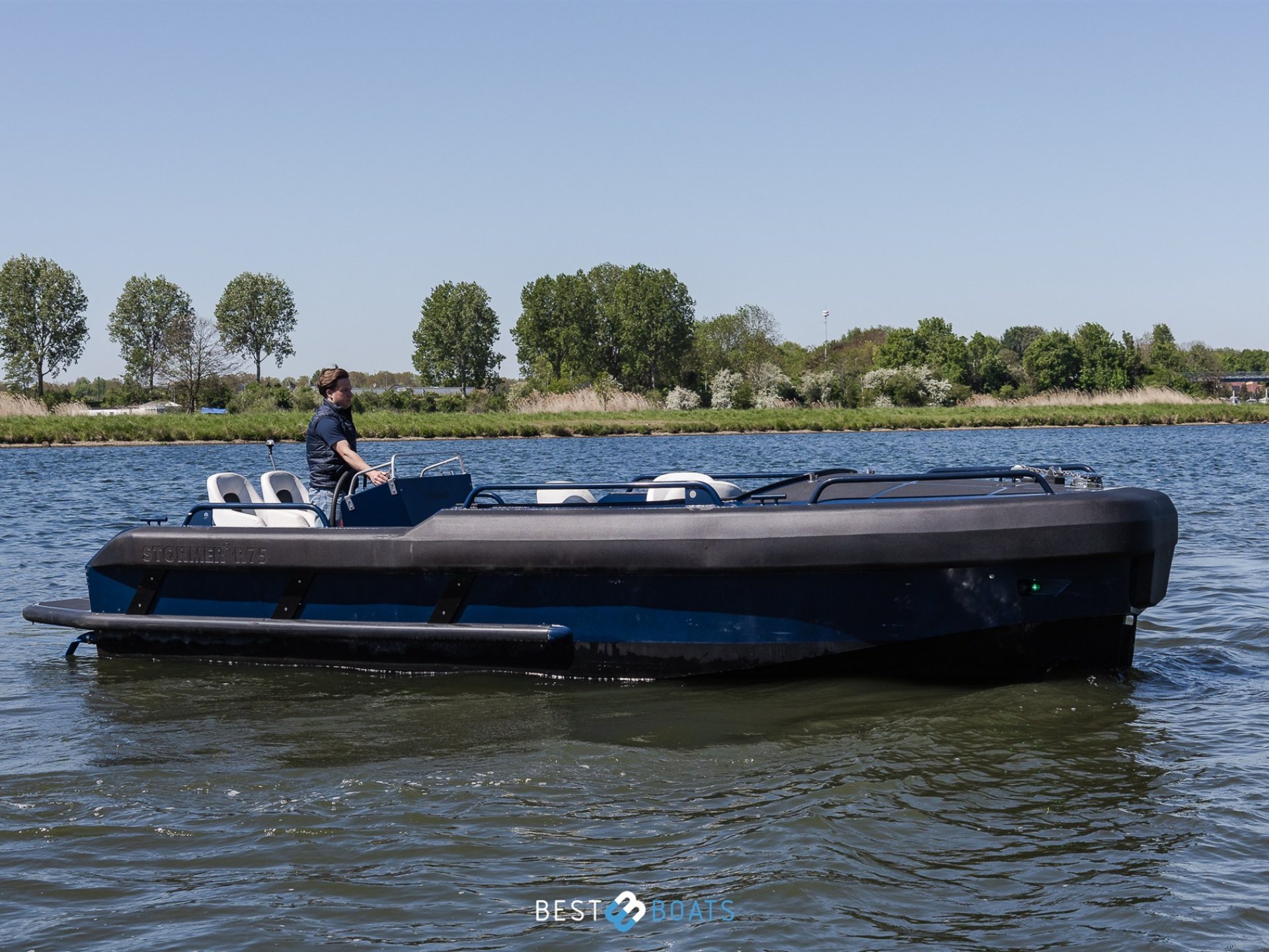 2018 Tender R75, Import Auf Lager in der EU — Foto 2 z 20