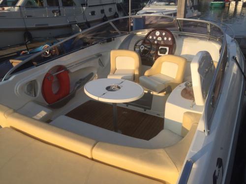 2006 Cranchi 27 CSL, Import Auf Lager in der EU — Foto 2 z 12