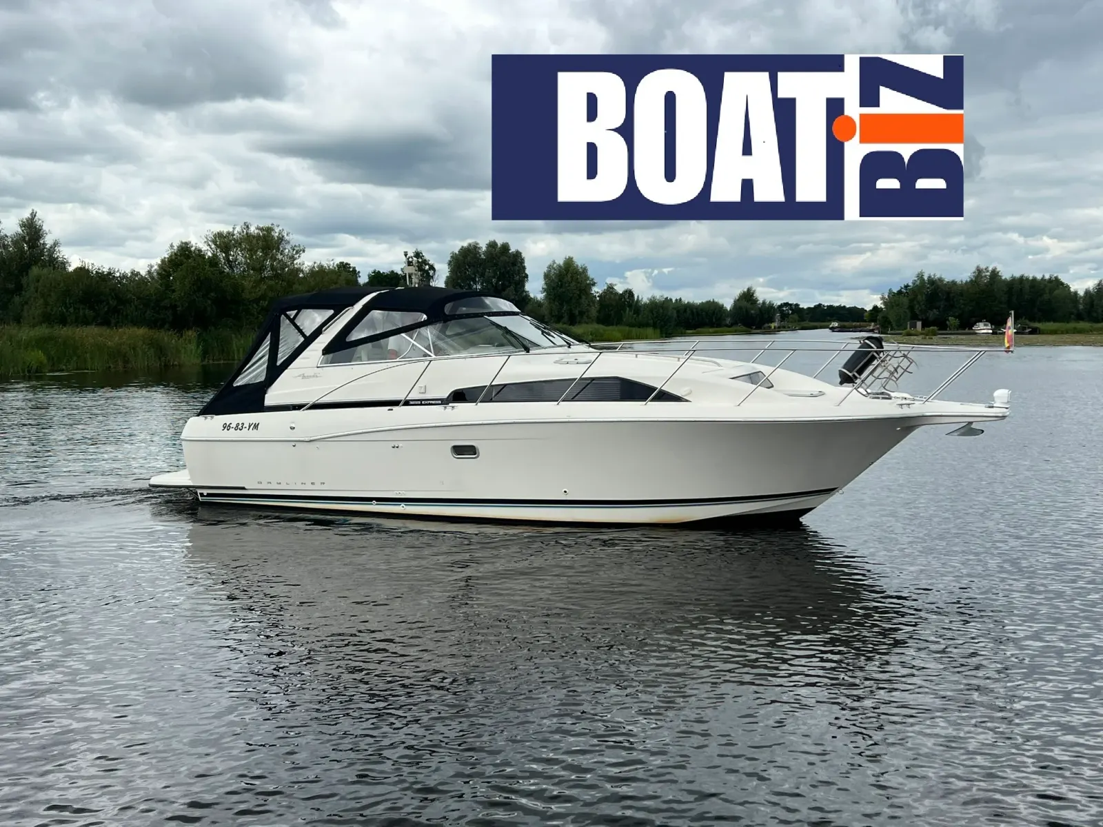 1995 Bayliner, Import Auf Lager in der EU — Foto 1