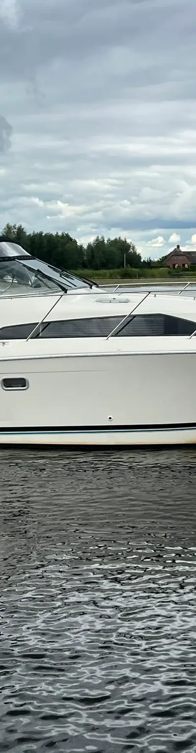 1995 Bayliner, Import Auf Lager in der EU — Foto 2 z 5