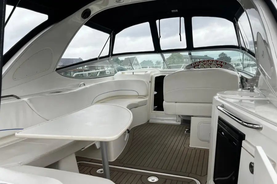 2008 Bayliner, Import Auf Lager in der EU — Foto 6 z 8