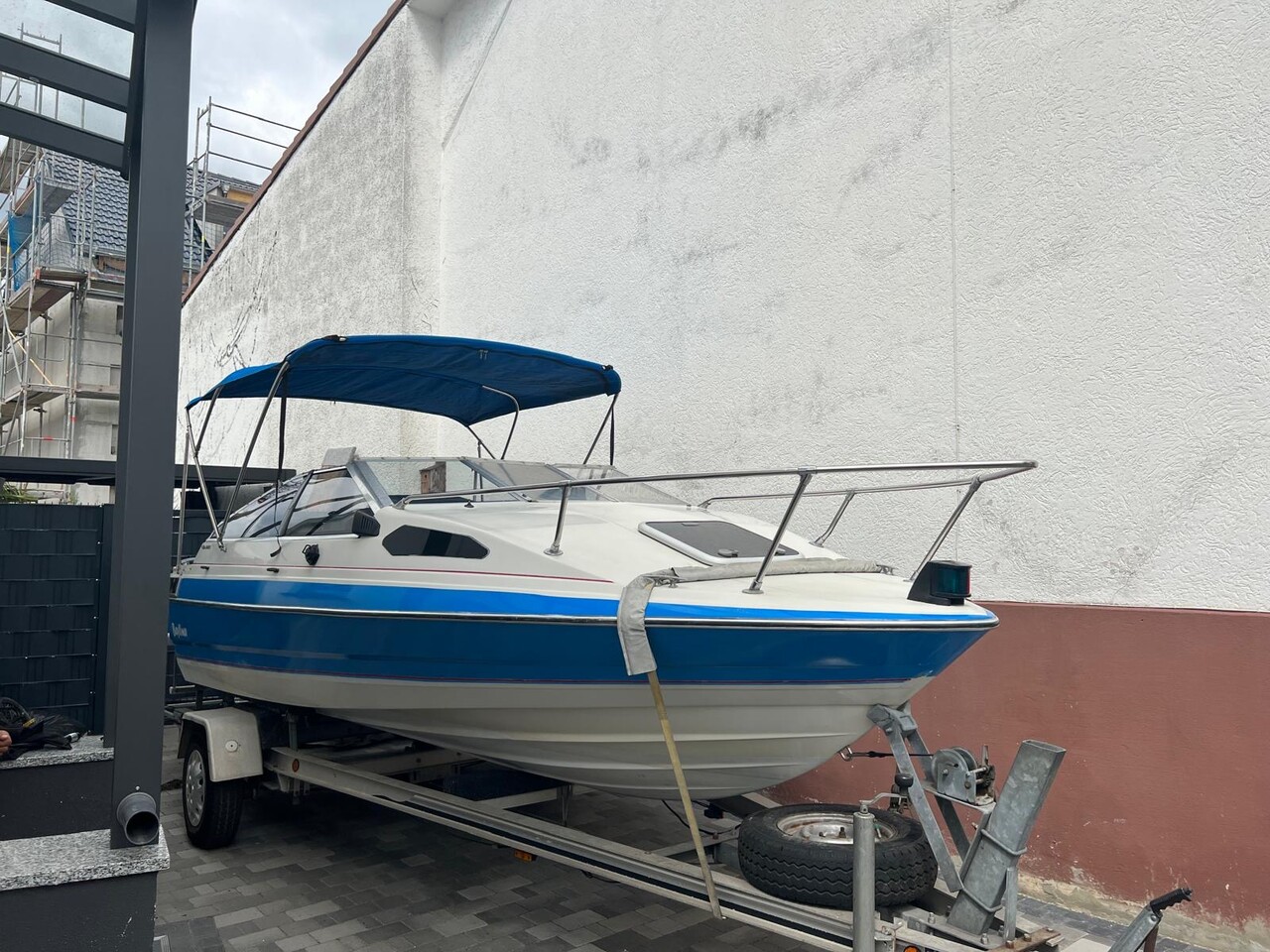 Bayliner Capri, Import Auf Lager in der EU — Foto 4 z 4