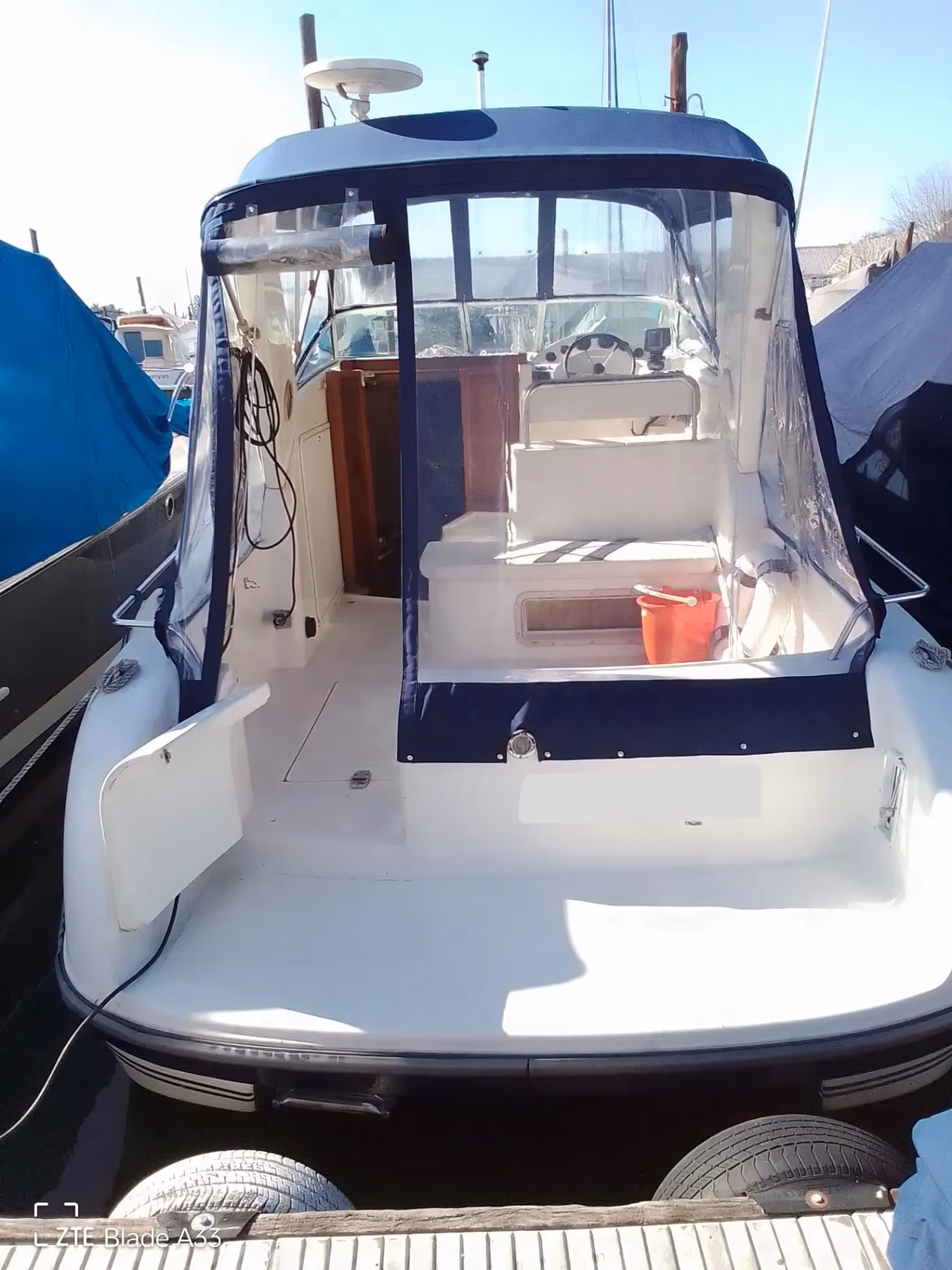 Boston Whaler, Import Auf Lager in der EU — Foto 12 z 12