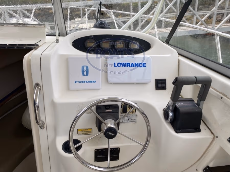 Boston Whaler, Import Auf Lager in der EU — Foto 2 z 12