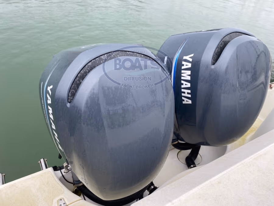 Boston Whaler, Import Auf Lager in der EU — Foto 3 z 12