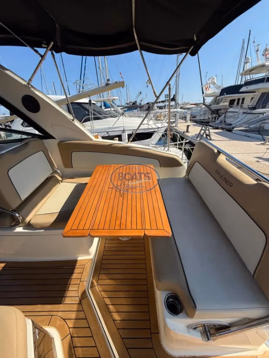 Bayliner, Import Auf Lager in der EU — Foto 3 z 20