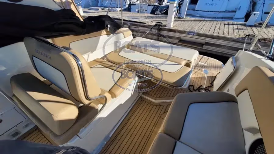 Bayliner, Import Auf Lager in der EU — Foto 5 z 20