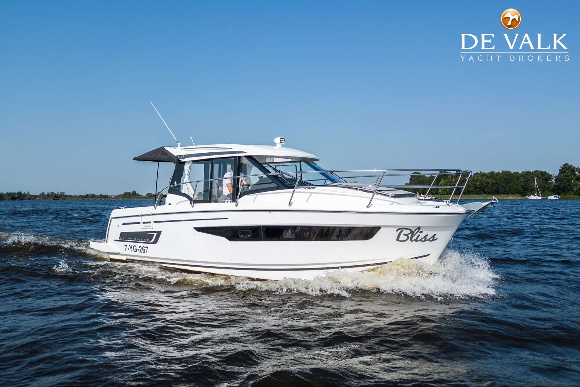 2023 JEANNEAU MERRY FISHER 895, Import Auf Lager in der EU — Foto 1