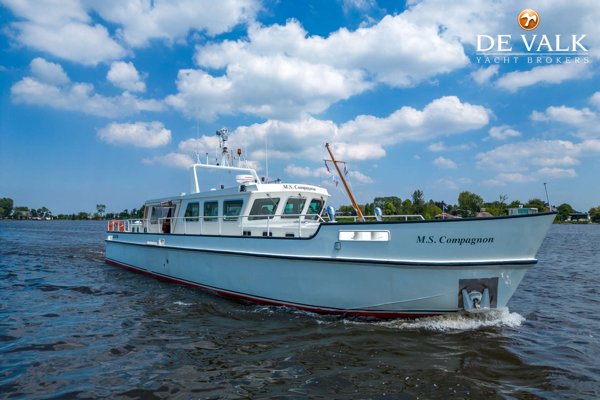 1965 HOUSEBOAT MS COMPAGNON, Import Auf Lager in der EU — Foto 1