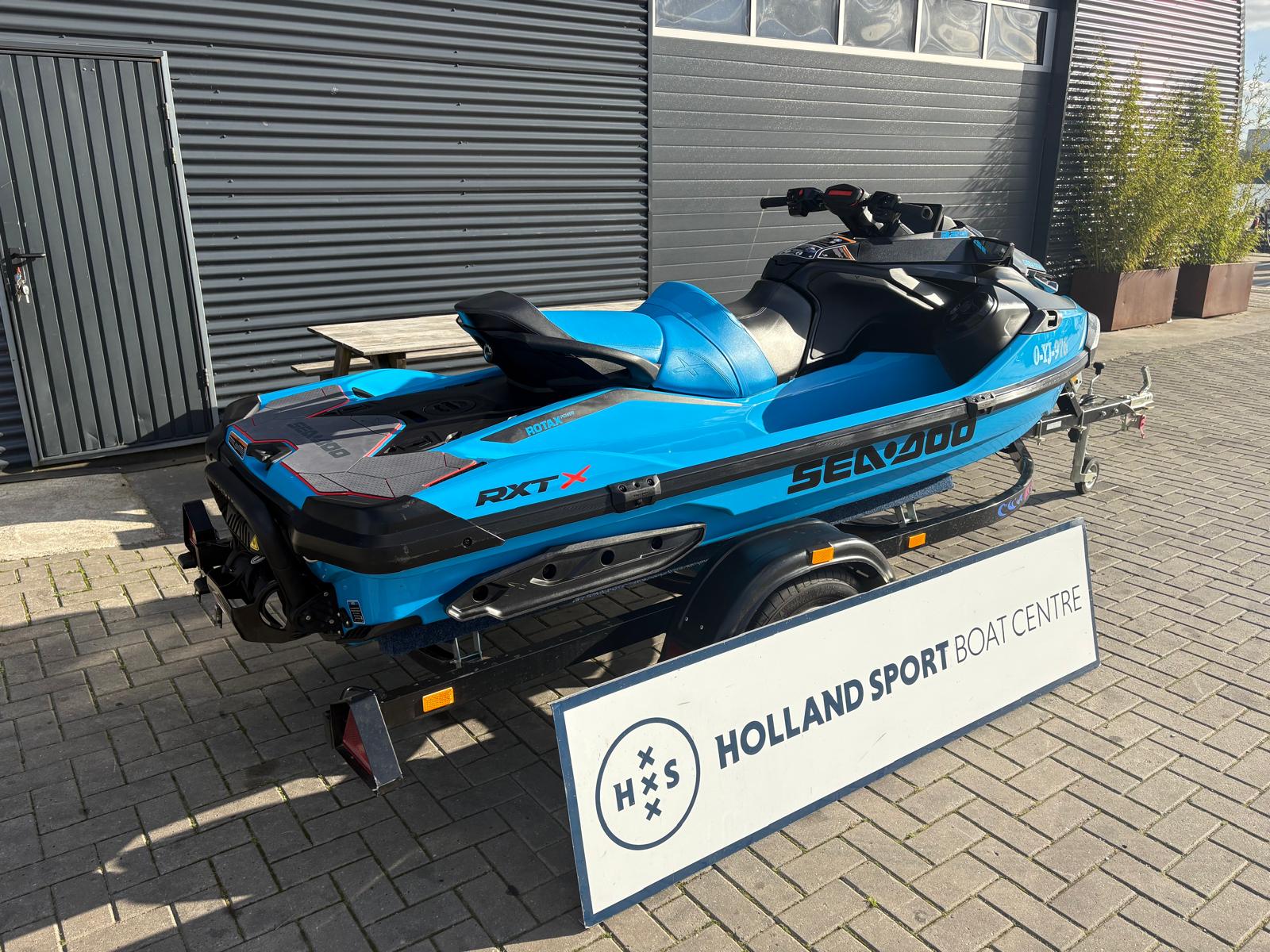 2027 Sea-Doo, Import Auf Lager in der EU — Foto 2 z 5