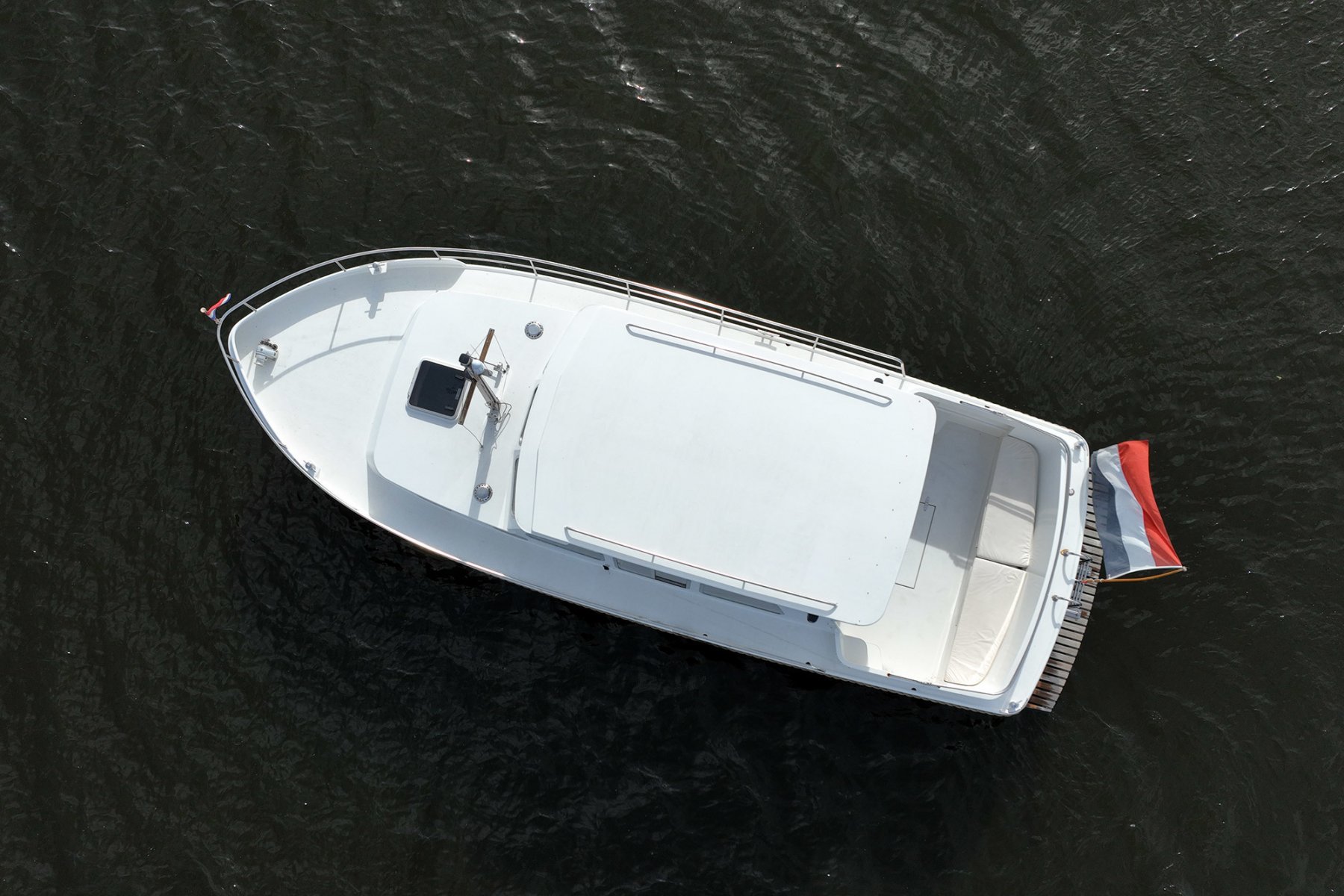 Bully 960 OK - Motorjacht - 2002 - Kempers Watersport, Import Auf Lager in der EU — Foto 10 z 20