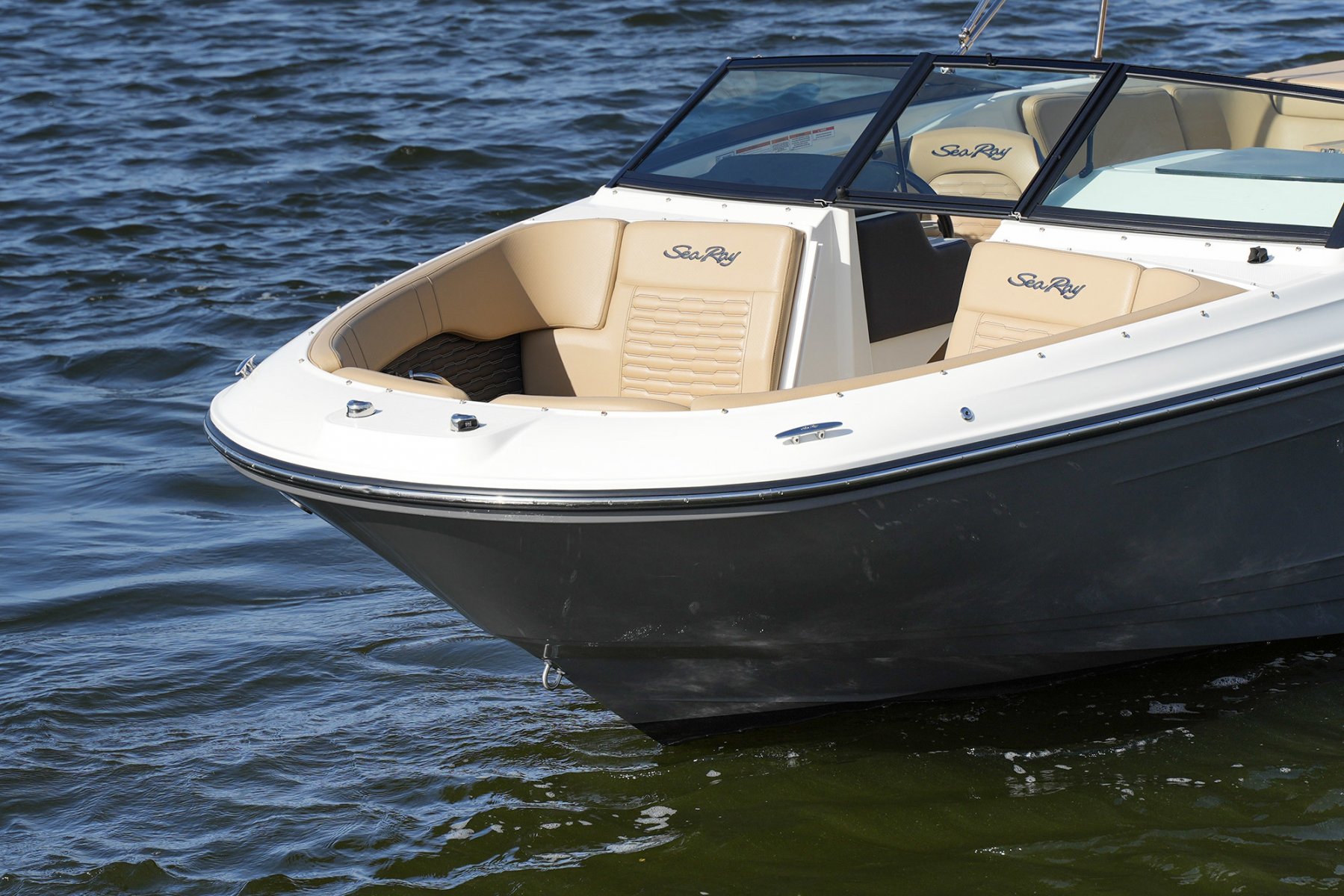 2021 Sea Ray, Import Auf Lager in der EU — Foto 10 z 20
