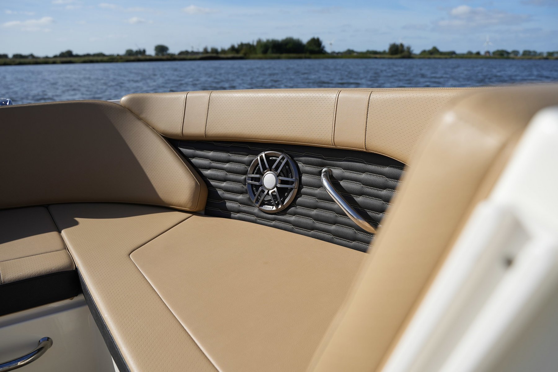 2021 Sea Ray, Import Auf Lager in der EU — Foto 12 z 20
