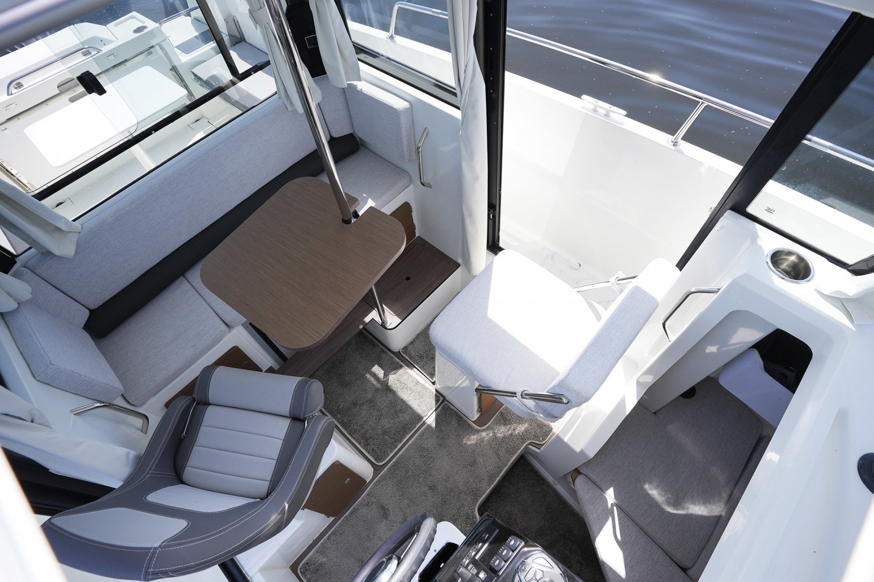 2023 Jeanneau, Import Auf Lager in der EU — Foto 13 z 20
