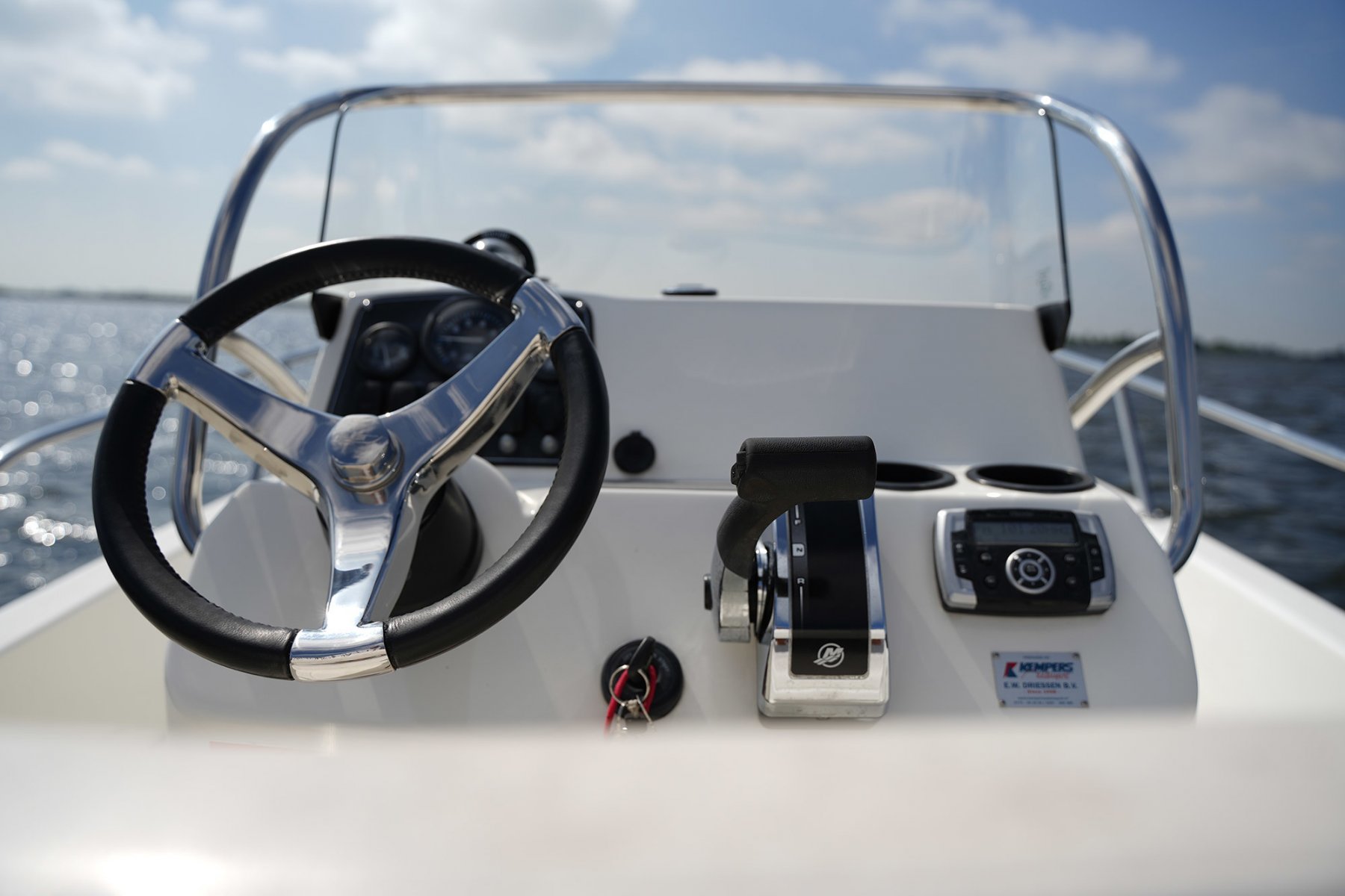 2012 Boston Whaler, Import Auf Lager in der EU — Foto 12 z 20