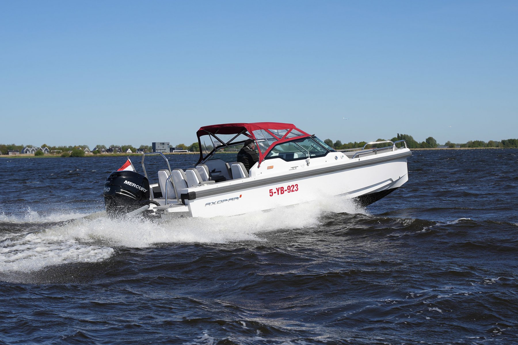 2019 Axopar, Import Auf Lager in der EU — Foto 12 z 20