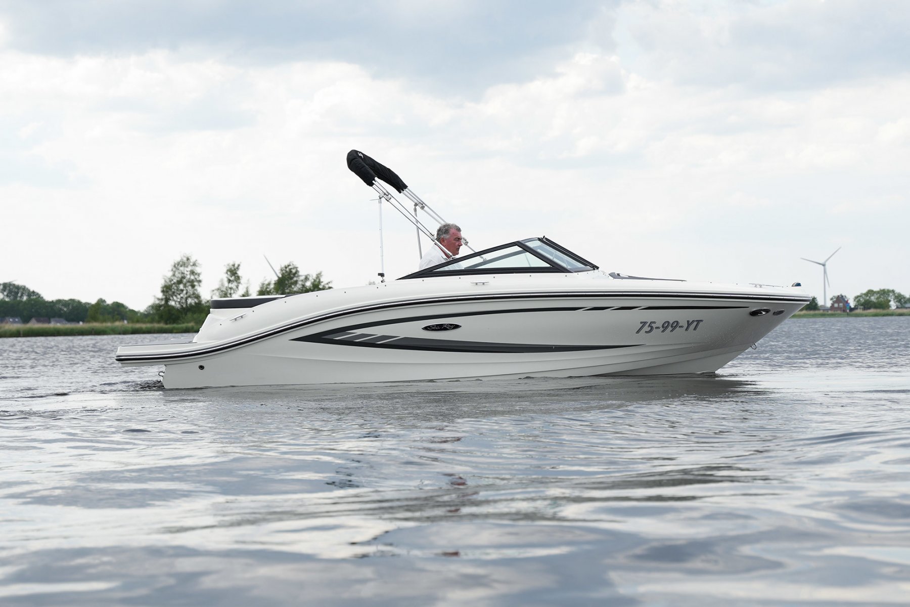2015 Sea Ray, Import Auf Lager in der EU — Foto 2 z 20