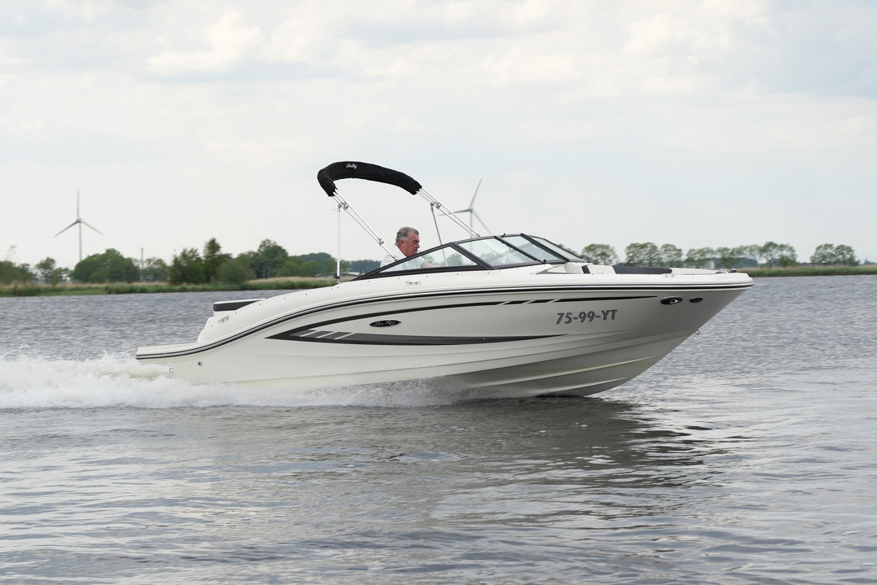 2015 Sea Ray, Import Auf Lager in der EU — Foto 4 z 20