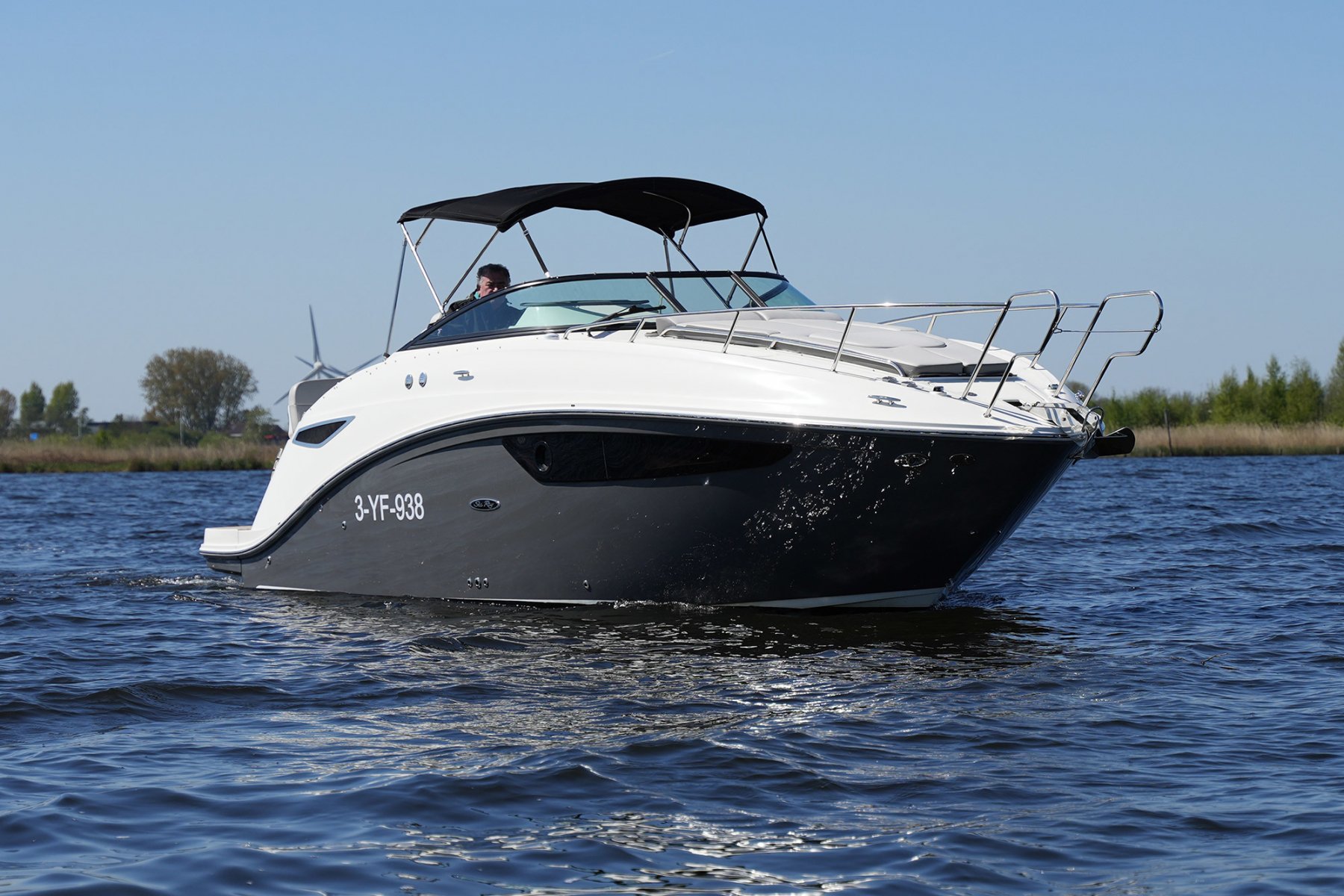 2021 Sea Ray, Import Auf Lager in der EU — Foto 8 z 20