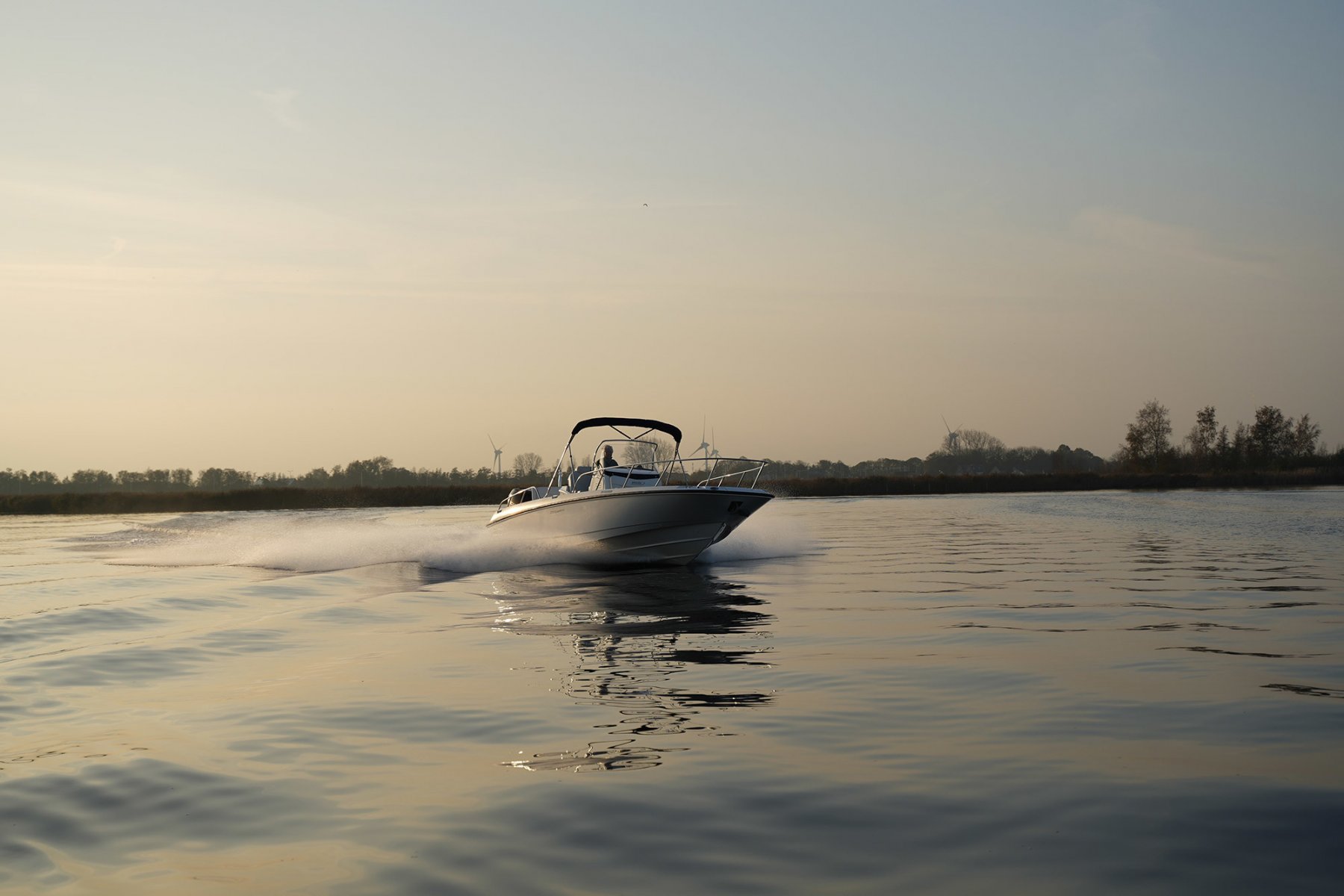 2014 Boston Whaler, Import Auf Lager in der EU — Foto 5 z 20