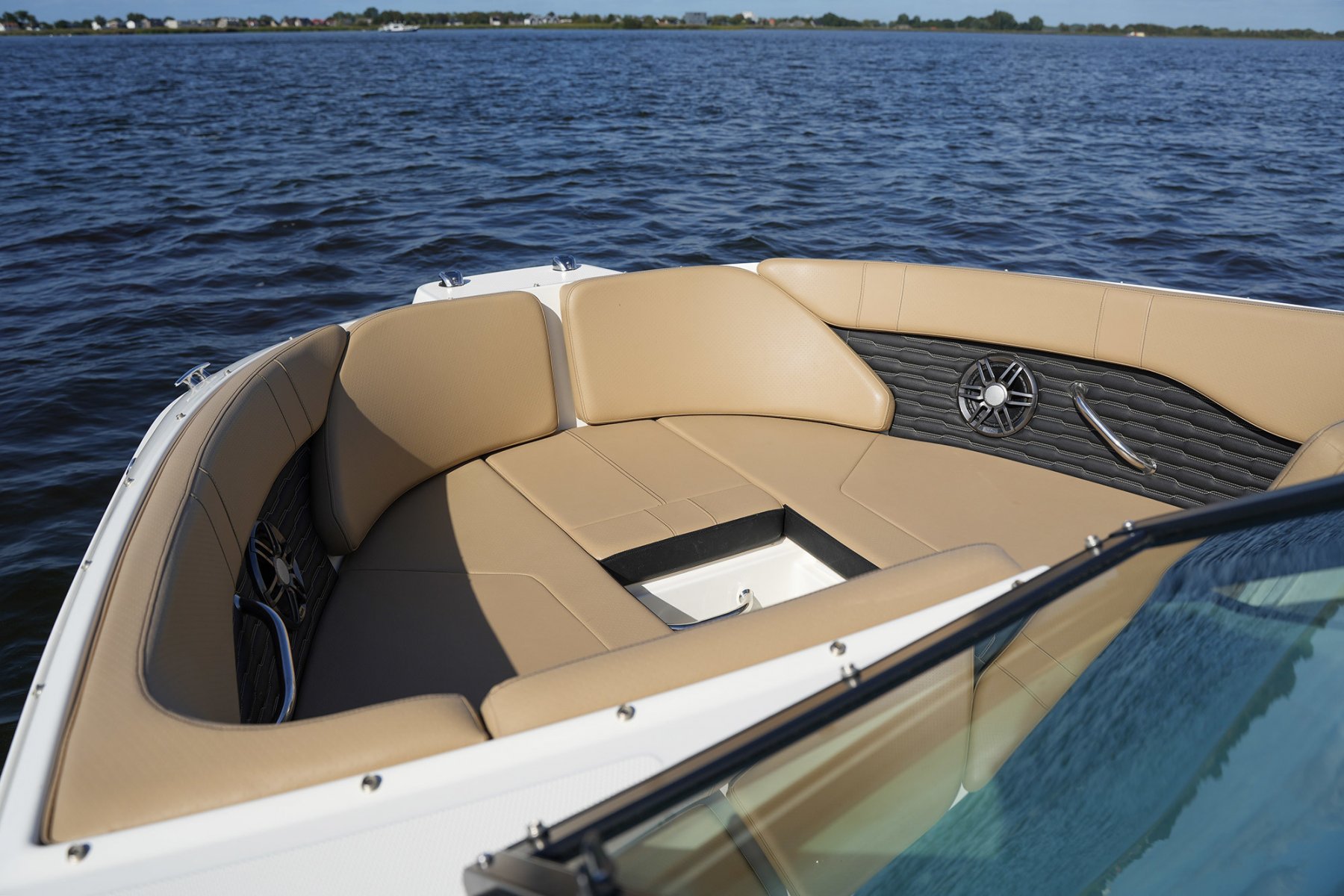 2021 Sea Ray, Import Auf Lager in der EU — Foto 11 z 20