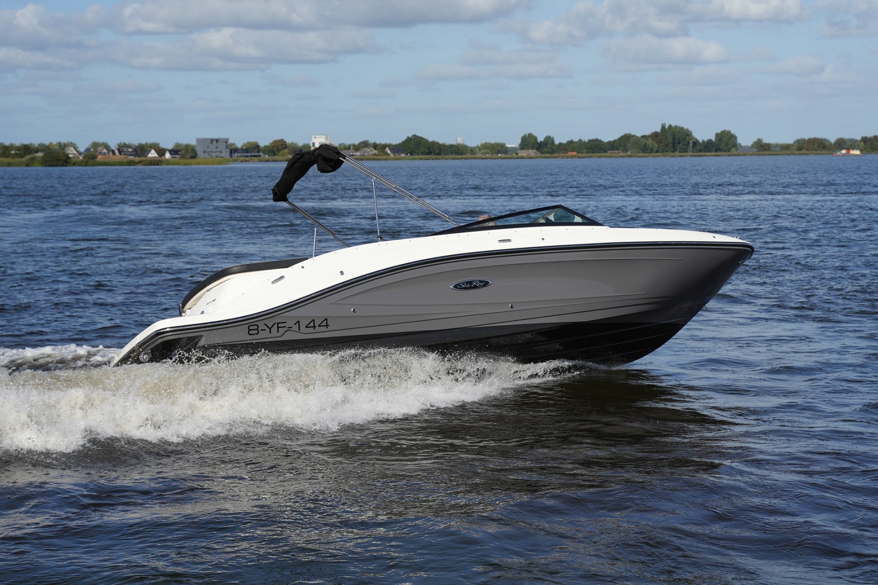2021 Sea Ray, Import Auf Lager in der EU — Foto 2 z 20