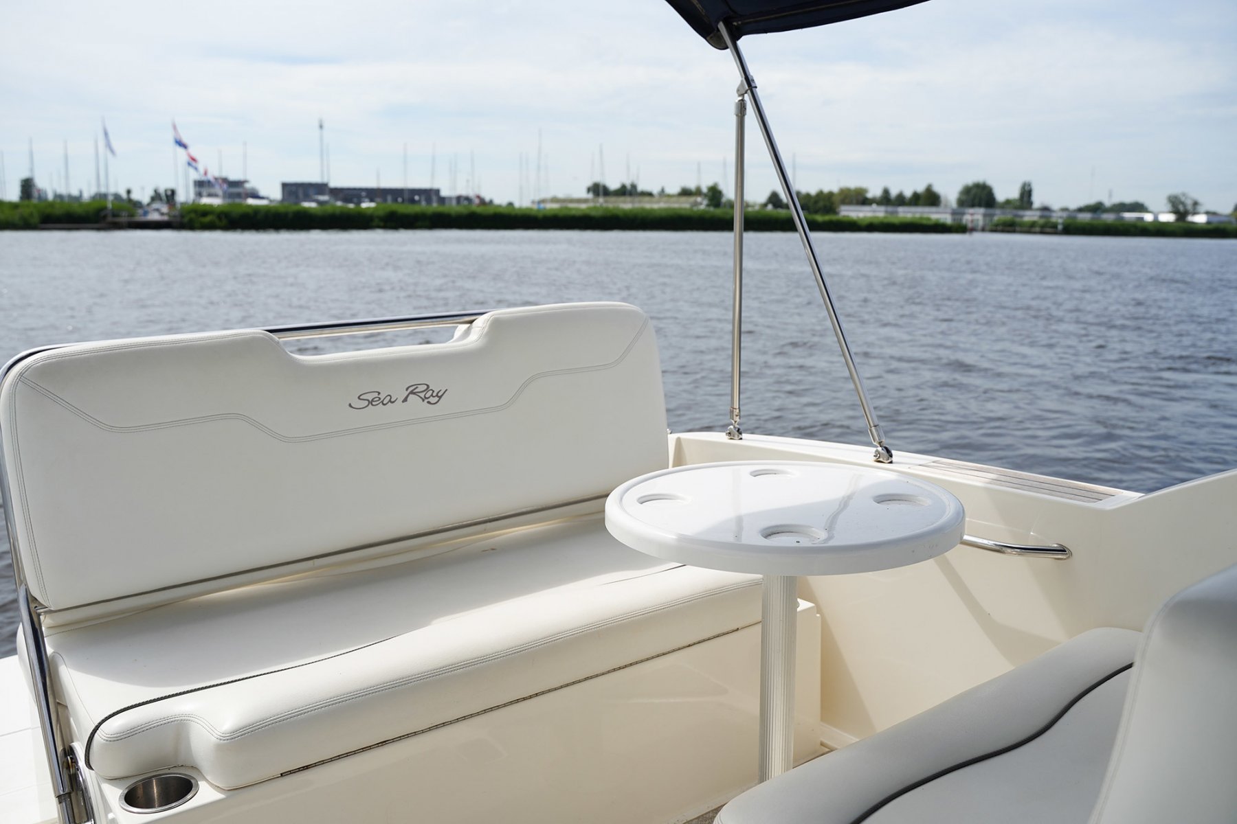 2008 Sea Ray, Import Auf Lager in der EU — Foto 12 z 20
