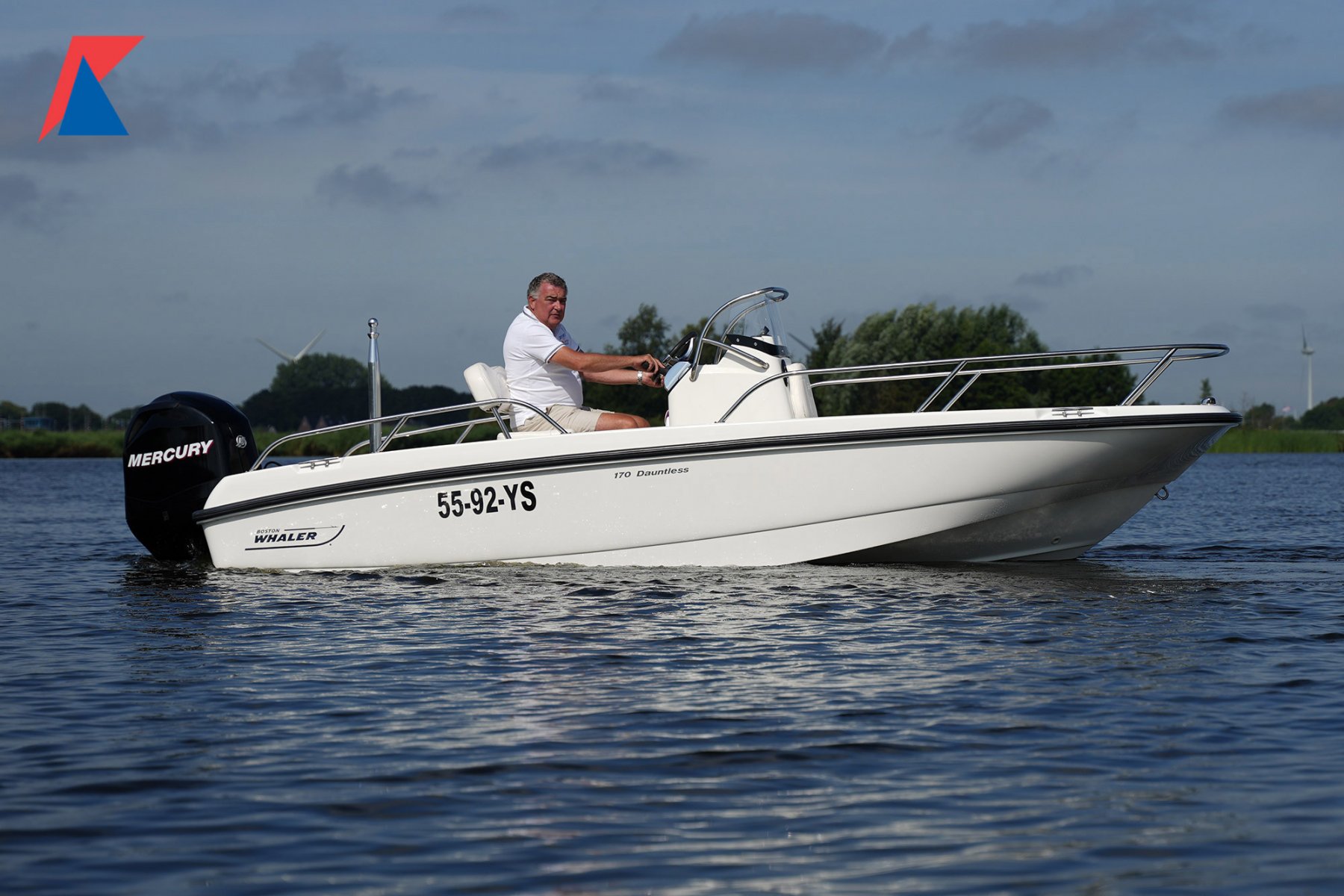 2012 Boston Whaler, Import Auf Lager in der EU — Foto 1 | AMECAR 2012 Boston Whaler, Import Auf Lager in der EU — Foto 1