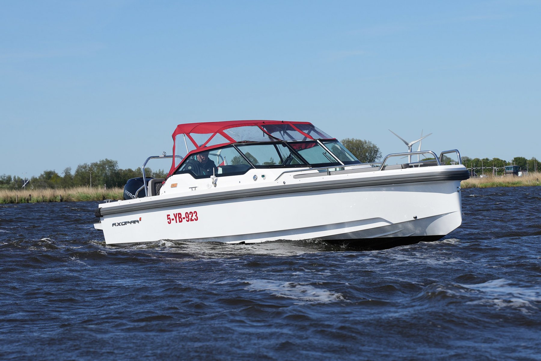 2019 Axopar, Import Auf Lager in der EU — Foto 2 z 20
