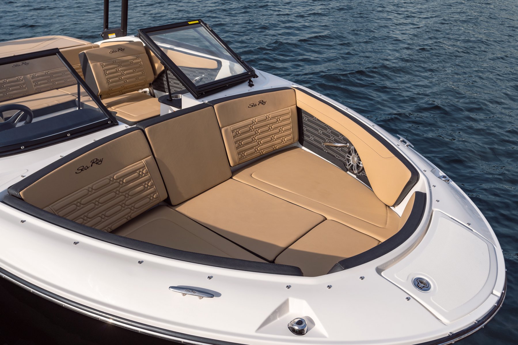2026 Sea Ray, Import Auf Lager in der EU — Foto 7 z 20