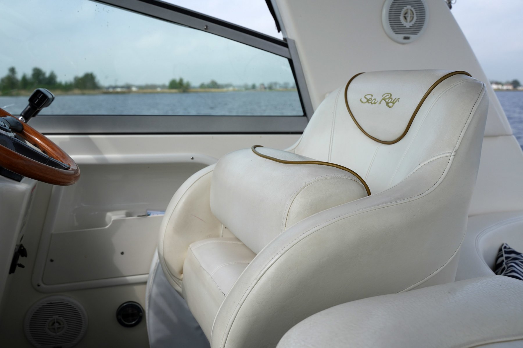 1998 Sea Ray, Import Auf Lager in der EU — Foto 15 z 20