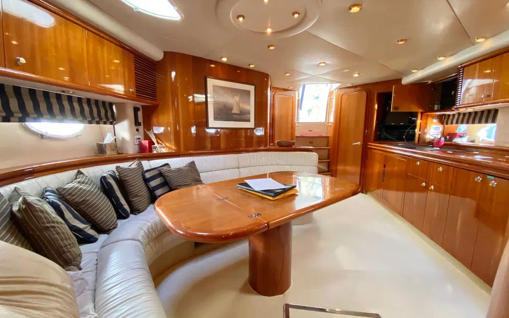 1998 Sunseeker, Import Auf Lager in der EU — Foto 15 z 20