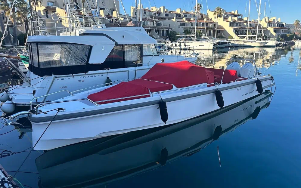 2020 Axopar, Import Auf Lager in der EU — Foto 10 z 20