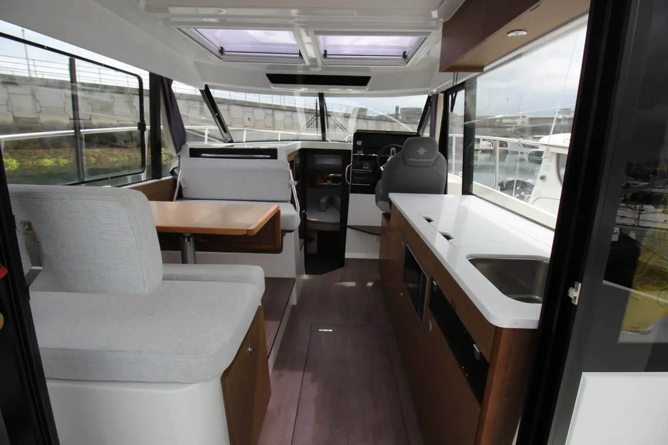 2021 Jeanneau, Import Auf Lager in der EU — Foto 8 z 16